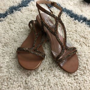 Vince Camuto Jeweled Tan Sandals Sz 8